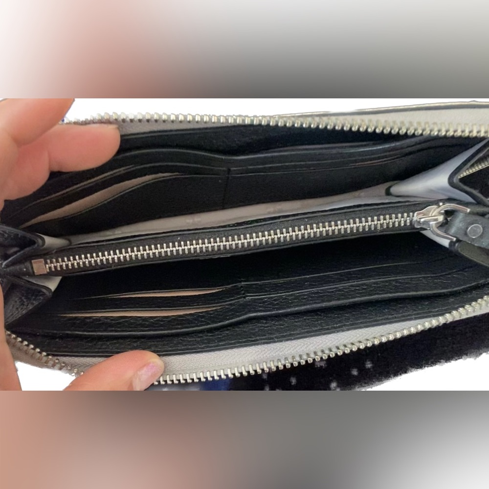 Kate Spade Wallet - Picture 3 of 3